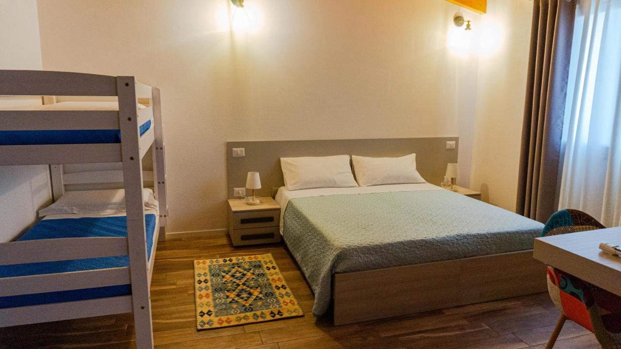 Bnb Montrabu Capoterra Exterior foto